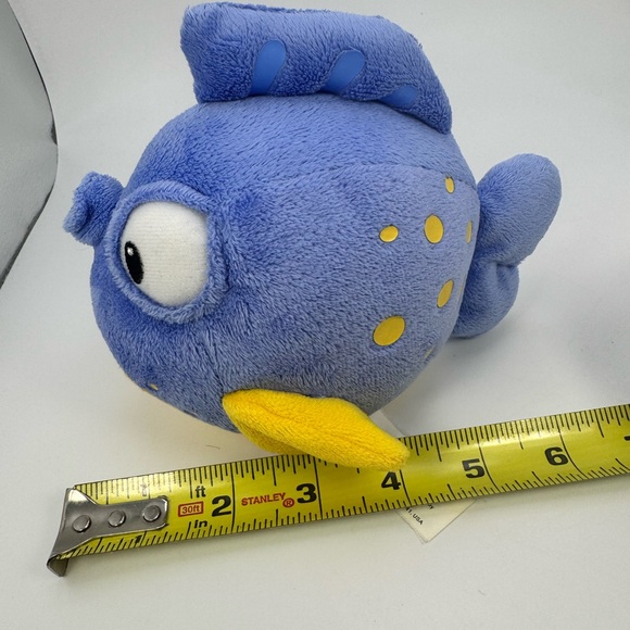 Walt Disney Doc McStuffins SQUEAKERS THE FISH 6" Plush STUFFED ANIMAL Toy - Picture 7 of 7